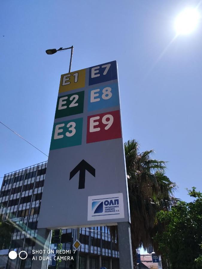 פיראוס Elaea Boutique Apartments מראה חיצוני תמונה