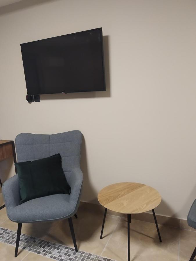 פיראוס Elaea Boutique Apartments מראה חיצוני תמונה