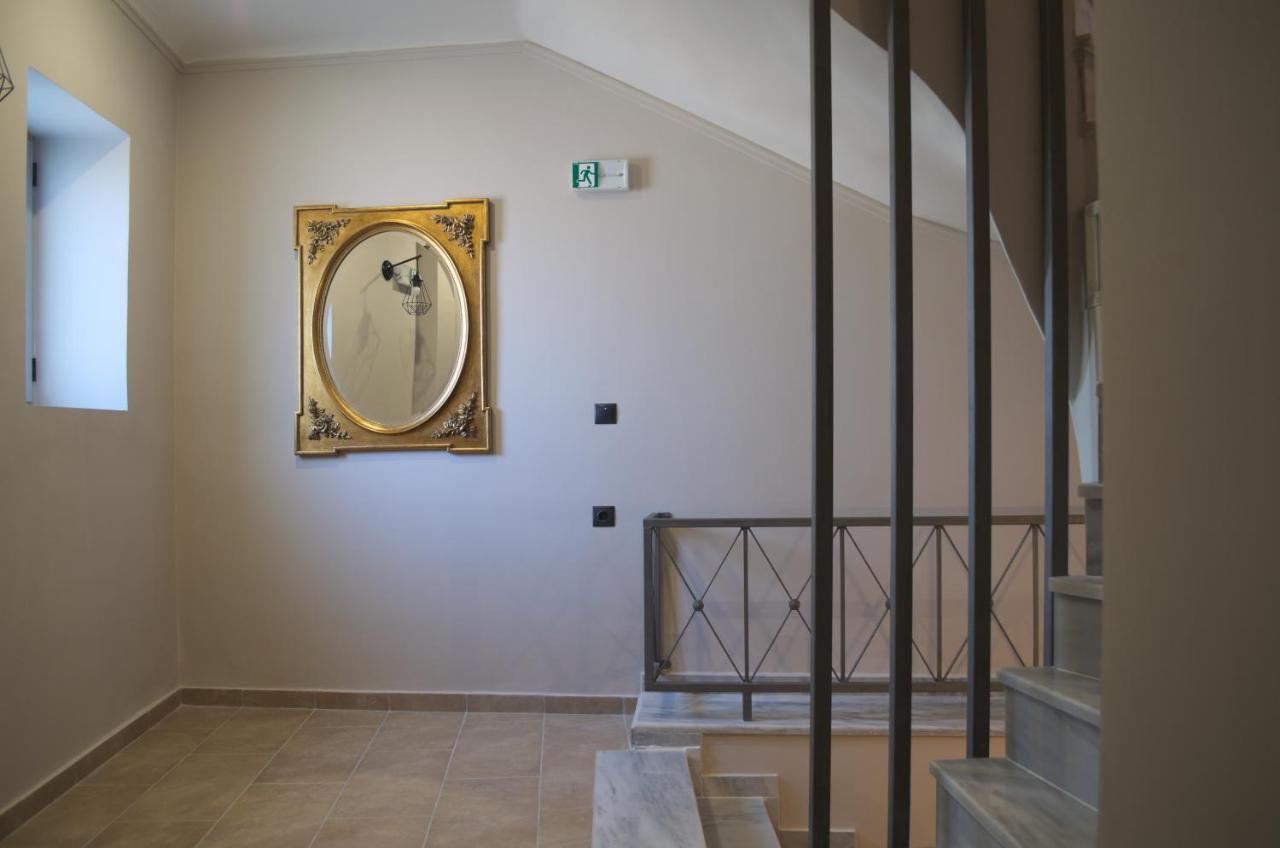פיראוס Elaea Boutique Apartments מראה חיצוני תמונה
