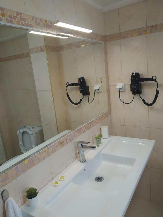 פיראוס Elaea Boutique Apartments מראה חיצוני תמונה